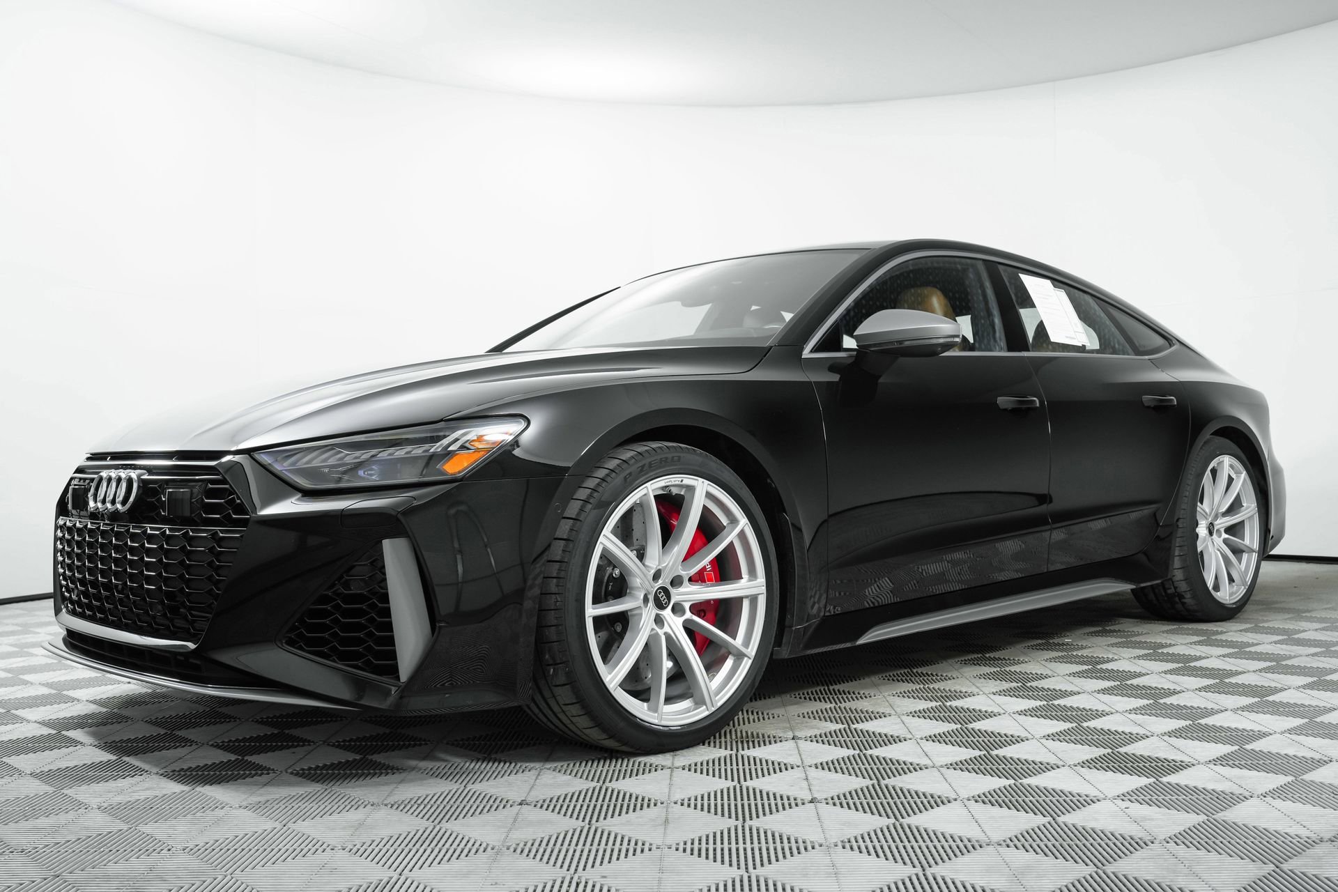 Certified 2025 Audi RS 7 performance Sportback image 3