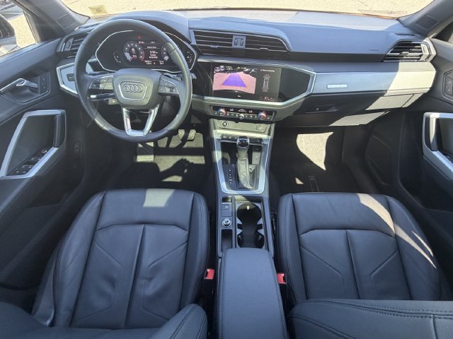 Used 2023 Audi Q3 2.0T Premium w/ Convenience Package AWD/4WD image 15