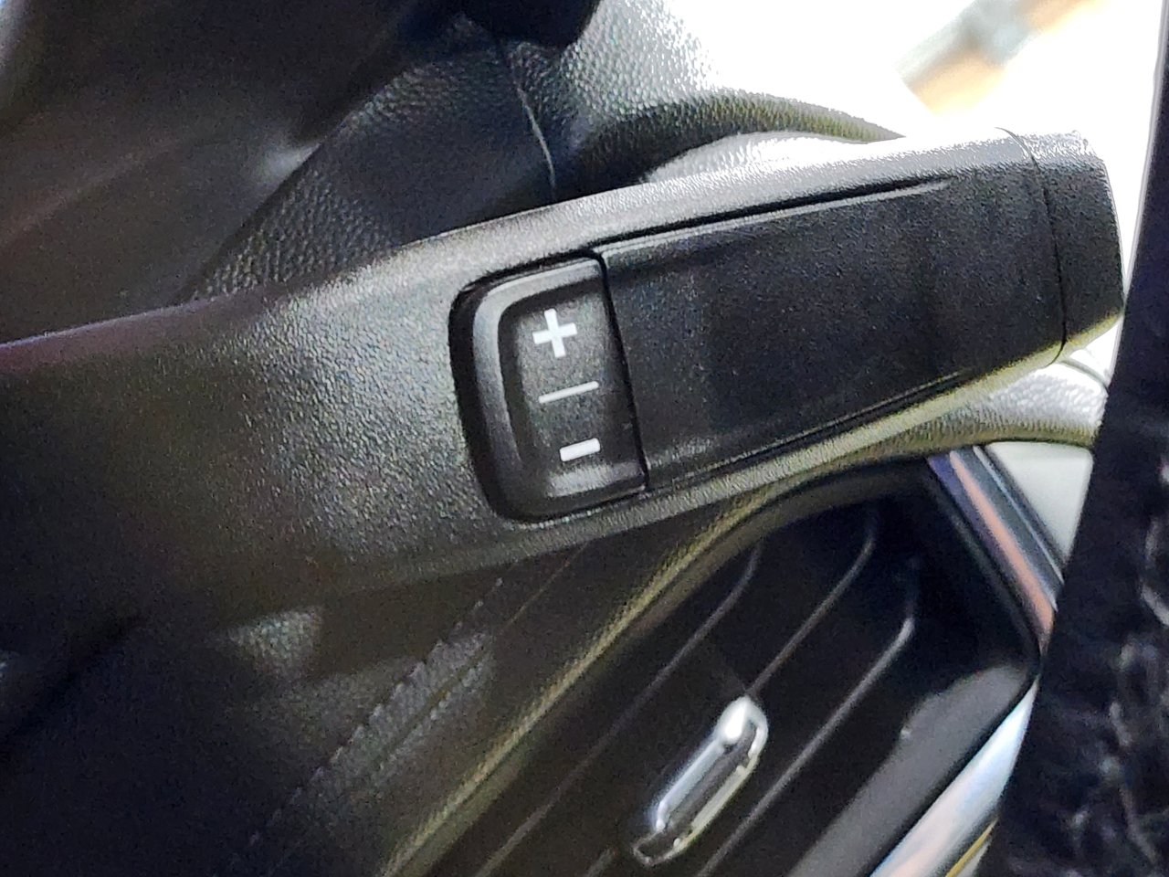 Used 2022 Chevrolet Silverado 1500 LT image 18