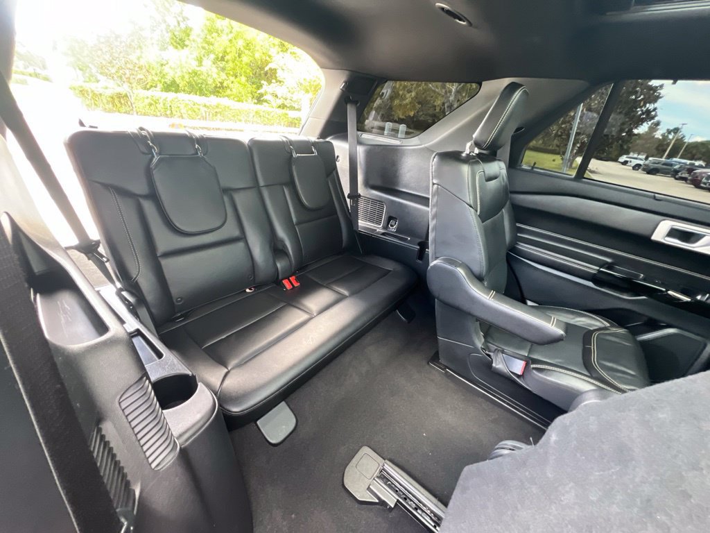 Used 2022 Ford Explorer ST w/ Equipment Group 401A AWD/4WD image 24