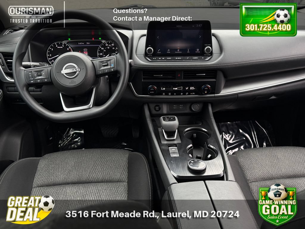 Used 2024 Nissan Rogue SV AWD/4WD image 17