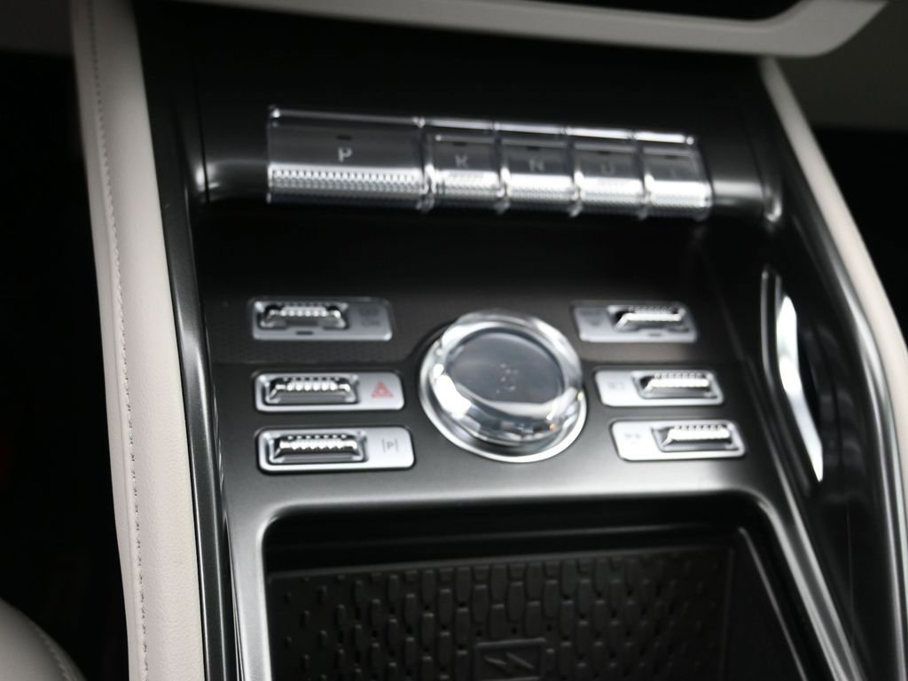 New 2026 Lincoln Nautilus Premier image 18