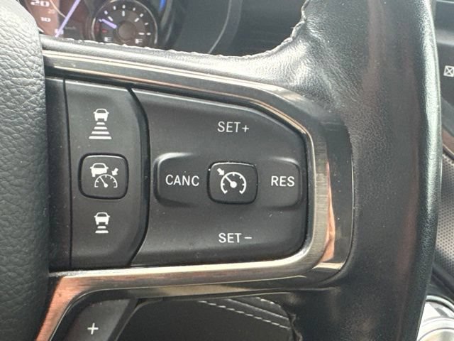 Used 2020 RAM 1500 Limited w/ Black Appearance Package AWD/4WD image 12