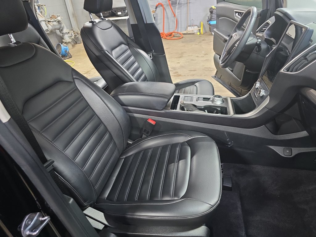 Used 2024 Ford Edge SEL w/ Convenience Package AWD/4WD image 12