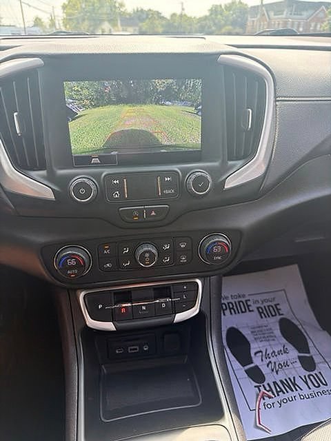 Used 2022 GMC Terrain SLT AWD/4WD image 15