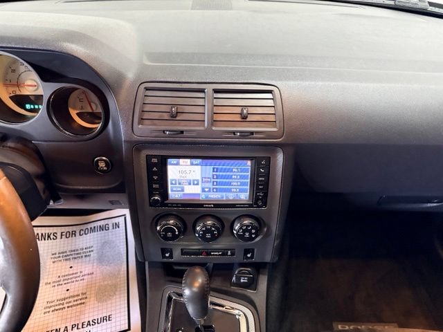 Used 2014 Dodge Challenger R/T RWD image 23