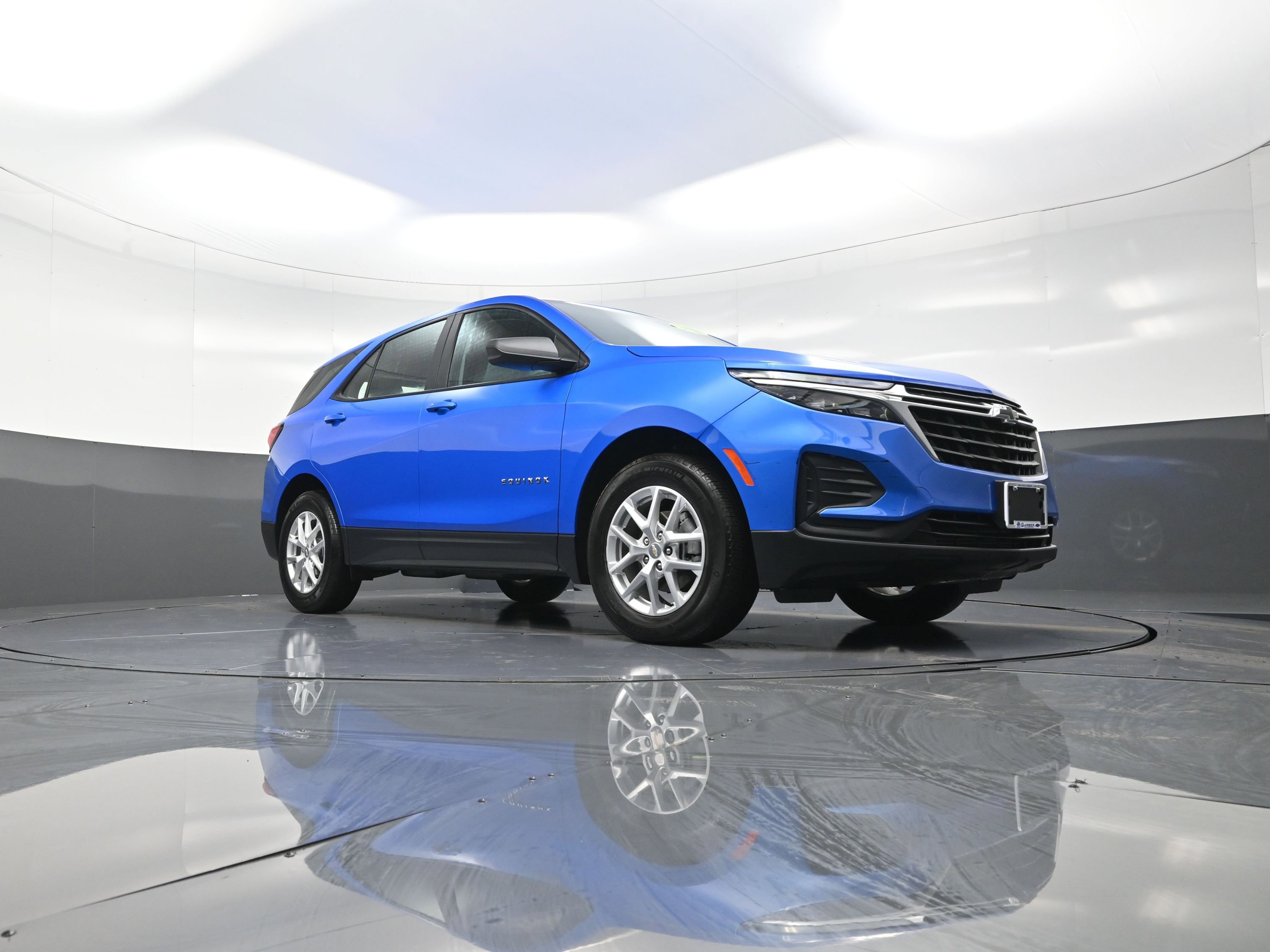 Used 2024 Chevrolet Equinox LS image 9