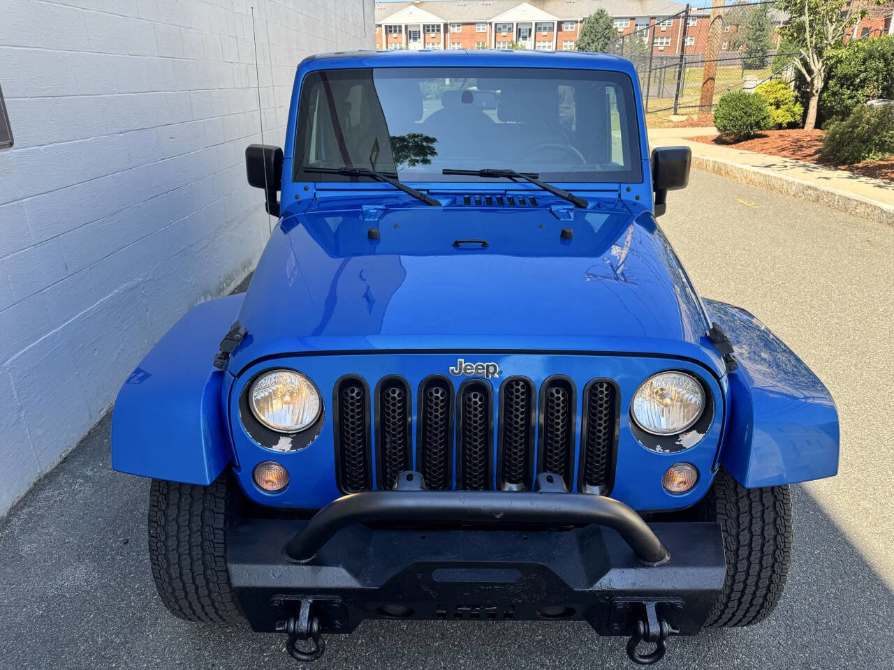 Used 2016 Jeep Wrangler Unlimited Sahara w/ Dual Top Group image 5