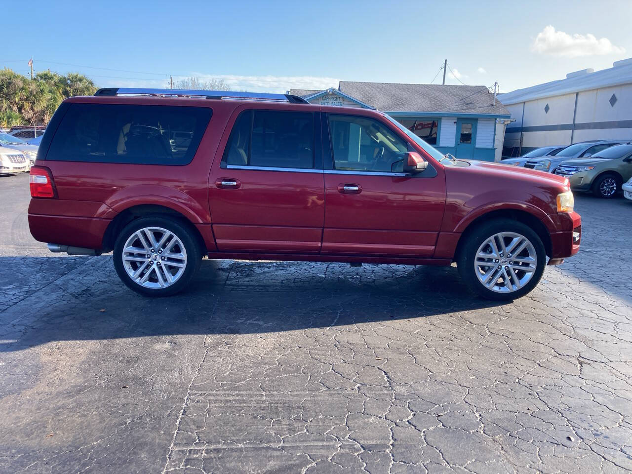 Used 2015 Ford Expedition EL Limited w/ Equipment Group 301A RWD image 11