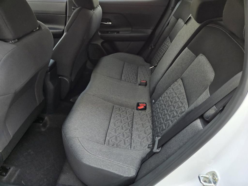 New 2026 Nissan Kicks SV image 11