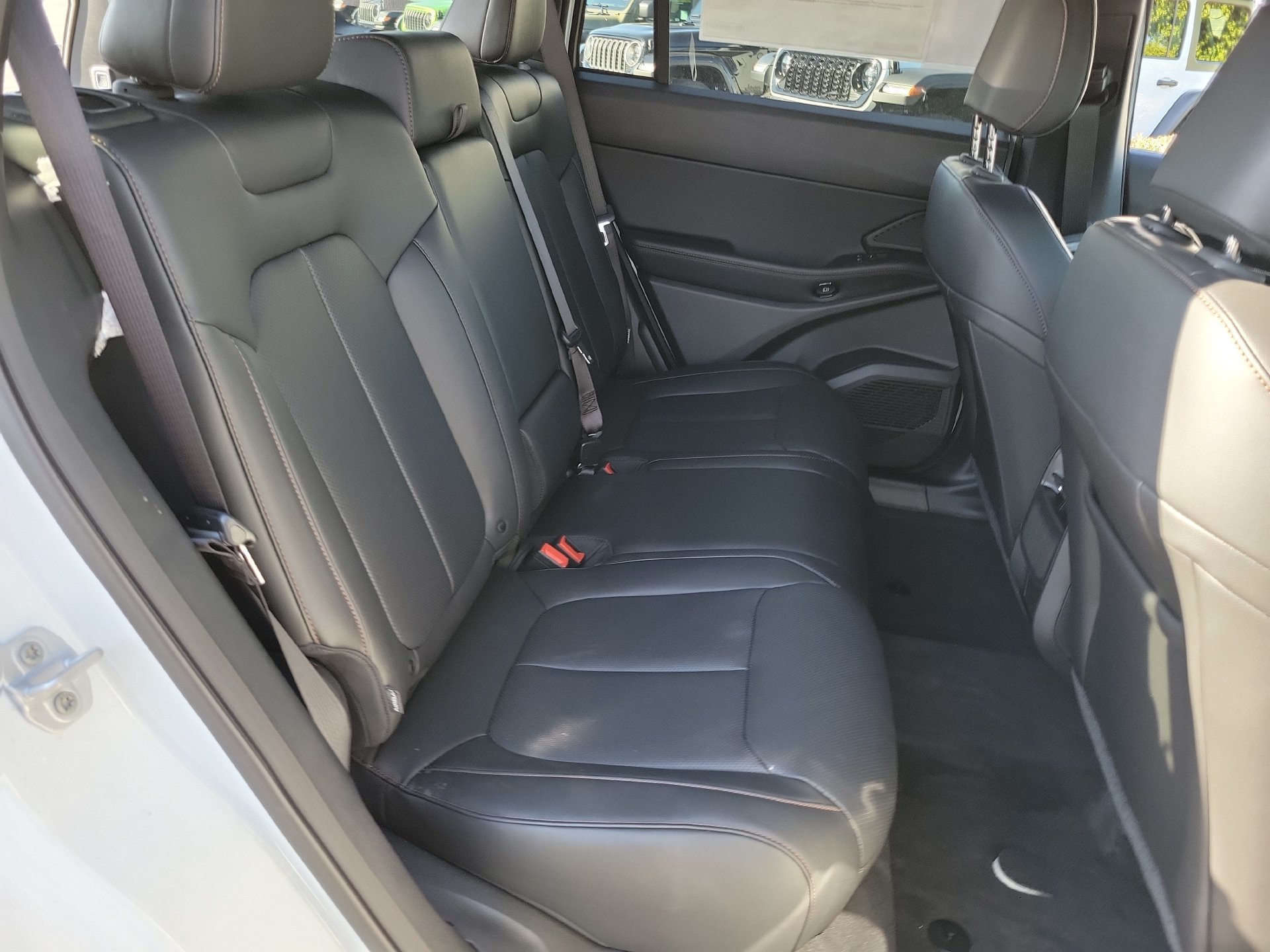 New 2026 Jeep Cherokee Limited AWD/4WD image 16