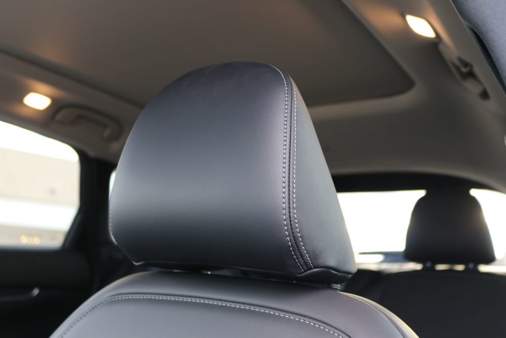 Certified 2025 INFINITI QX50 Luxe image 17