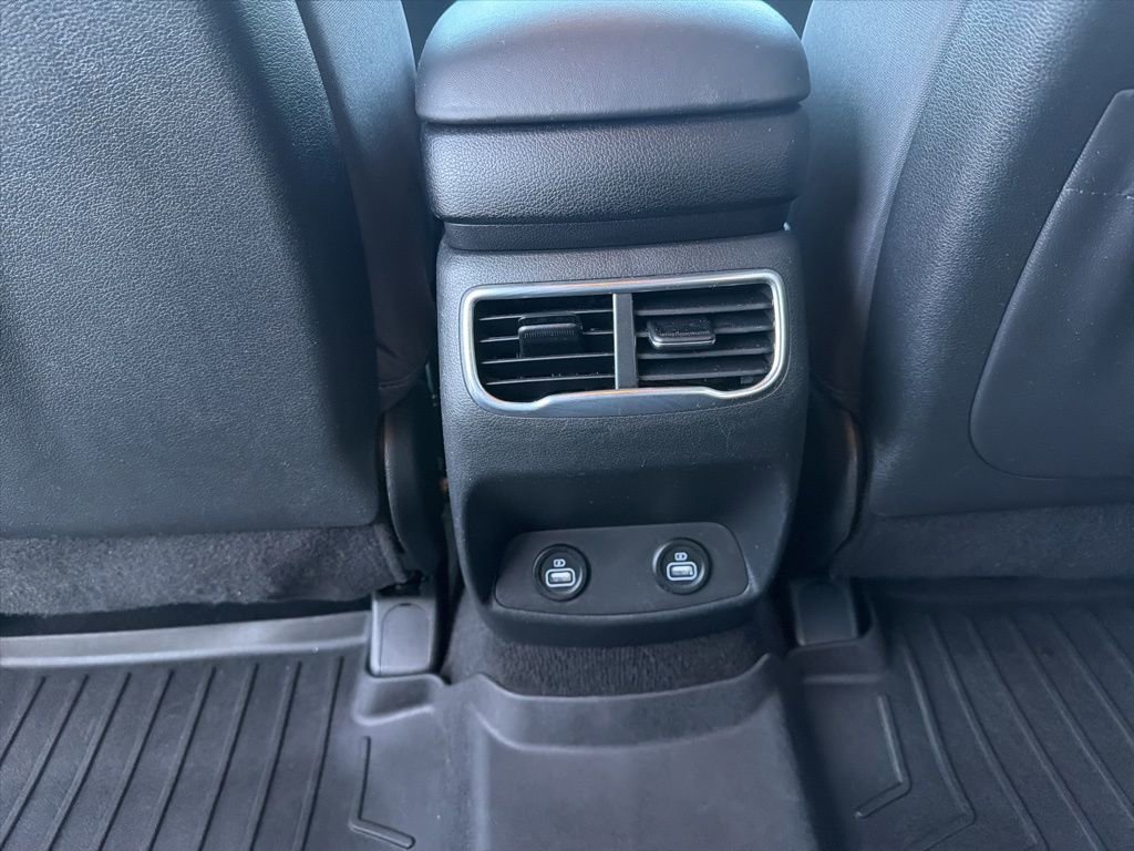 Used 2022 Hyundai Santa Fe SEL w/ Convenience Package image 22