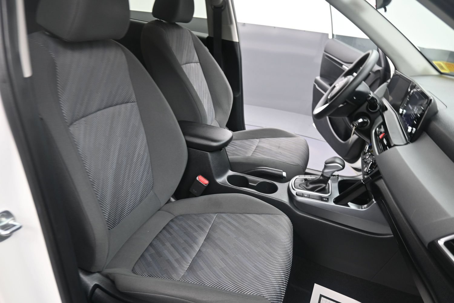 Used 2024 Kia Seltos LX AWD/4WD image 41