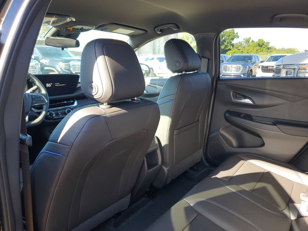 New 2026 Buick Envista Sport Touring w/ Convenience II Package FWD image 9