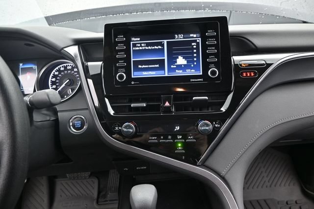 Used 2023 Toyota Camry LE w/ Convenience Package FWD image 7