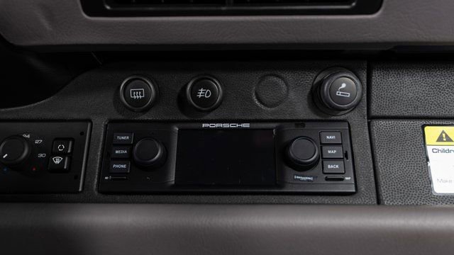 Used 1998 Porsche 911 Carrera S image 17