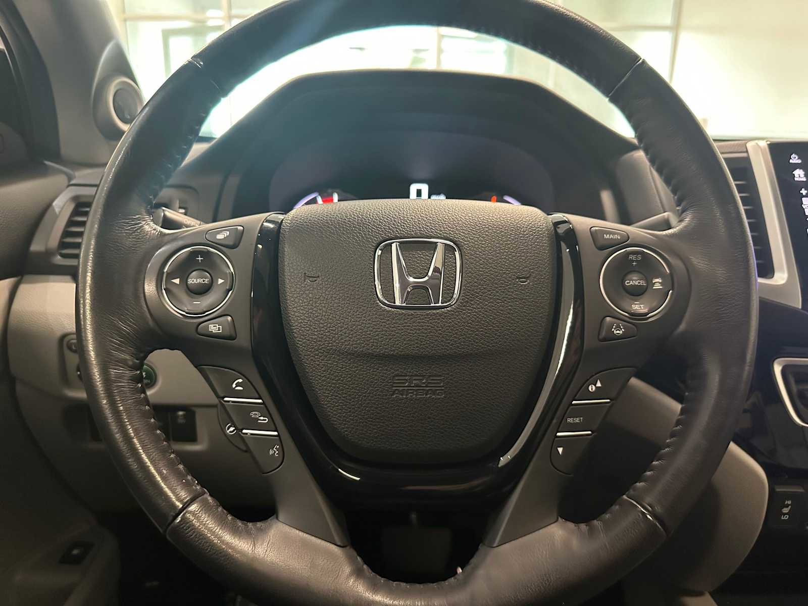 Used 2019 Honda Ridgeline RTL-E image 12