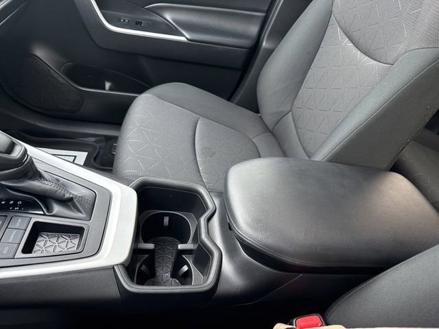 Used 2023 Toyota RAV4 XLE w/ Convenience Package image 28