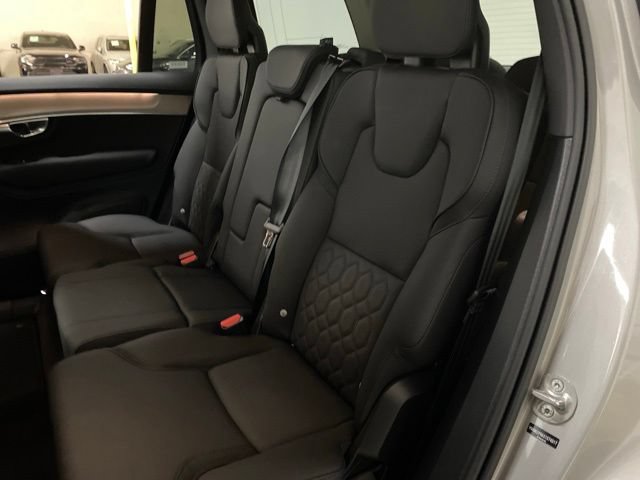 Used 2025 Volvo XC90 B6 Plus AWD/4WD image 75