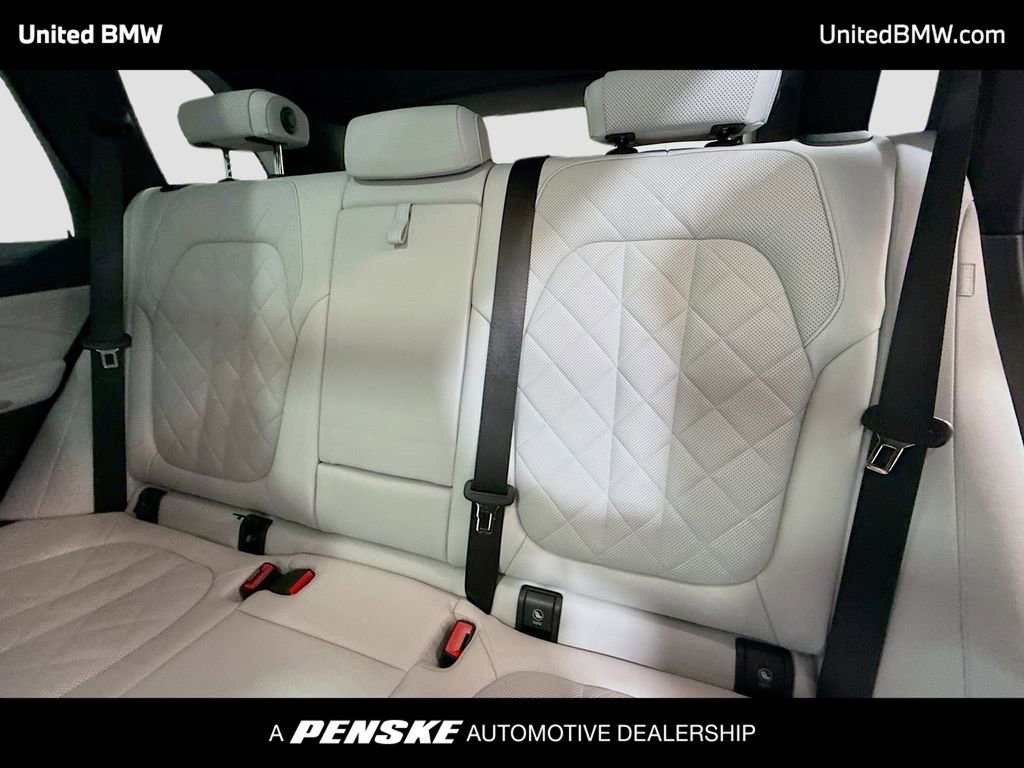 Certified 2024 BMW X5 xDrive40i w/ M Sport Package image 13