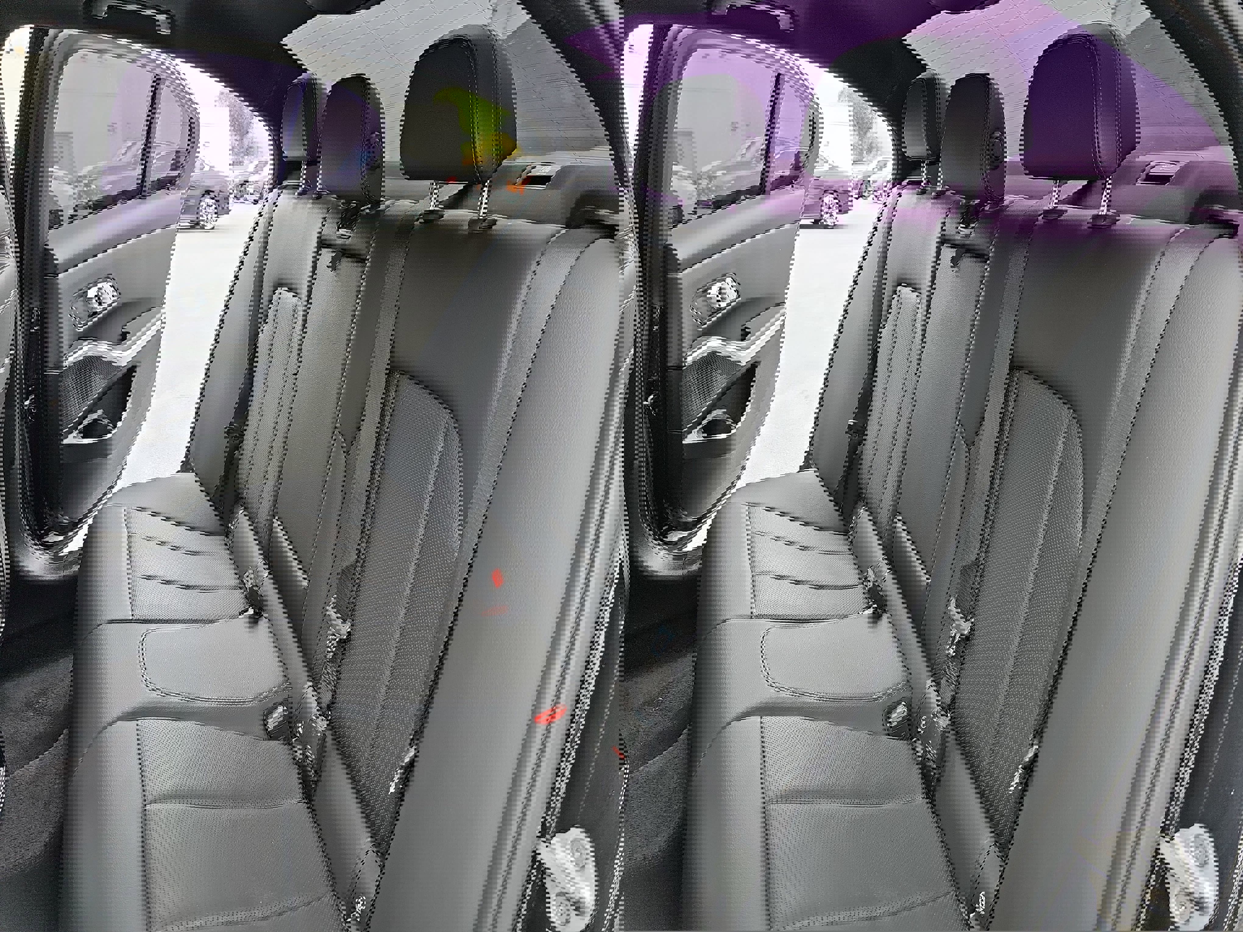 Used 2023 BMW 330i Sedan w/ M Sport Package image 13