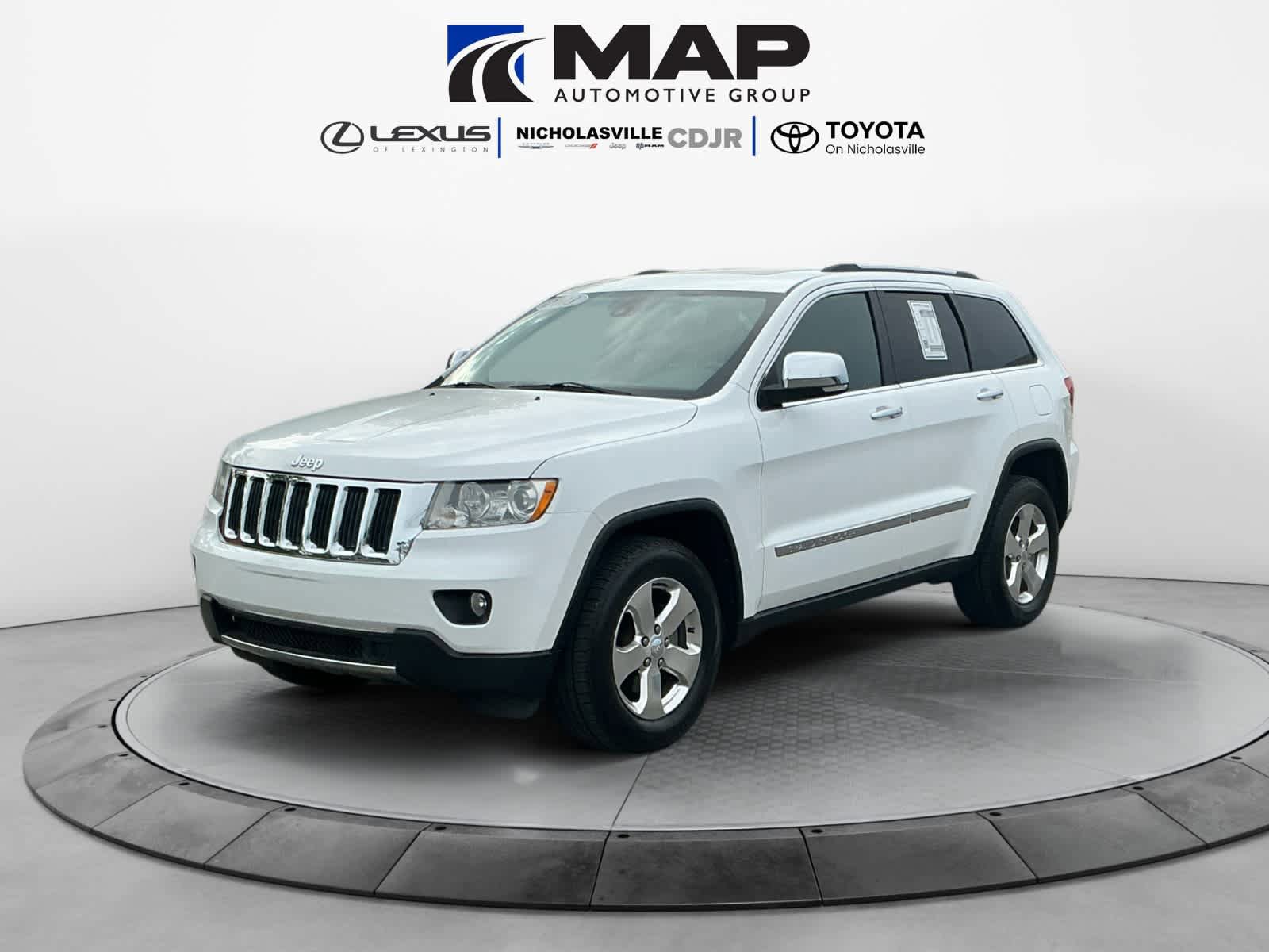 Used 2013 Jeep Grand Cherokee Limited RWD image 1