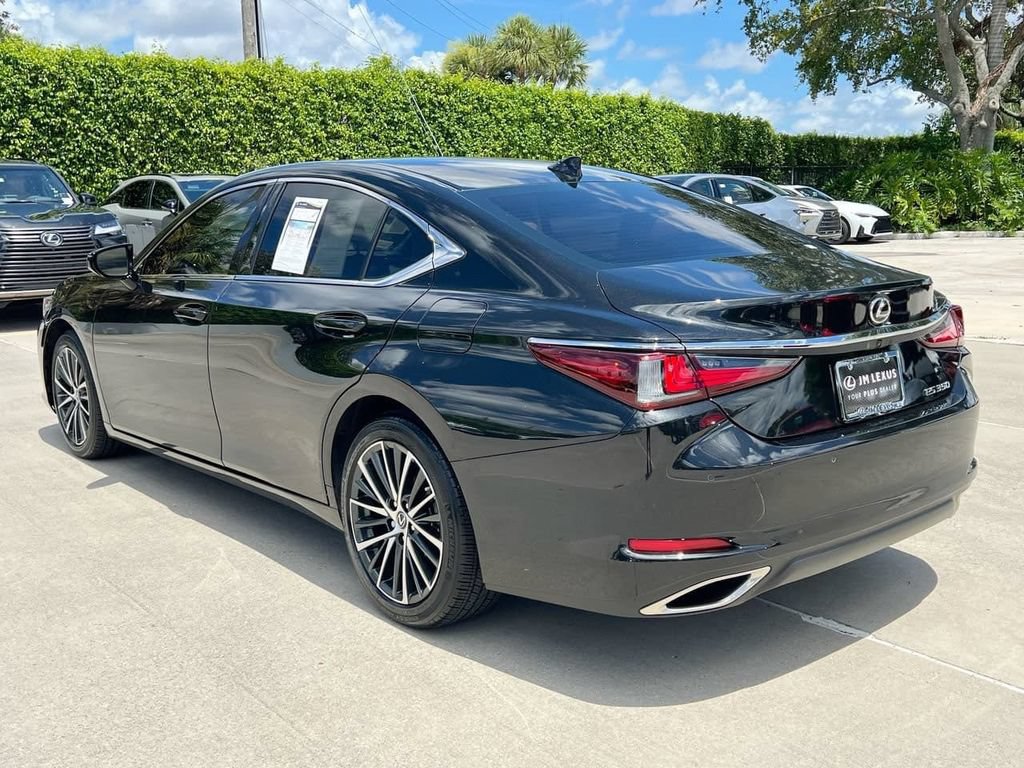 Certified 2025 Lexus ES 350 w/ Premium Package FWD image 5