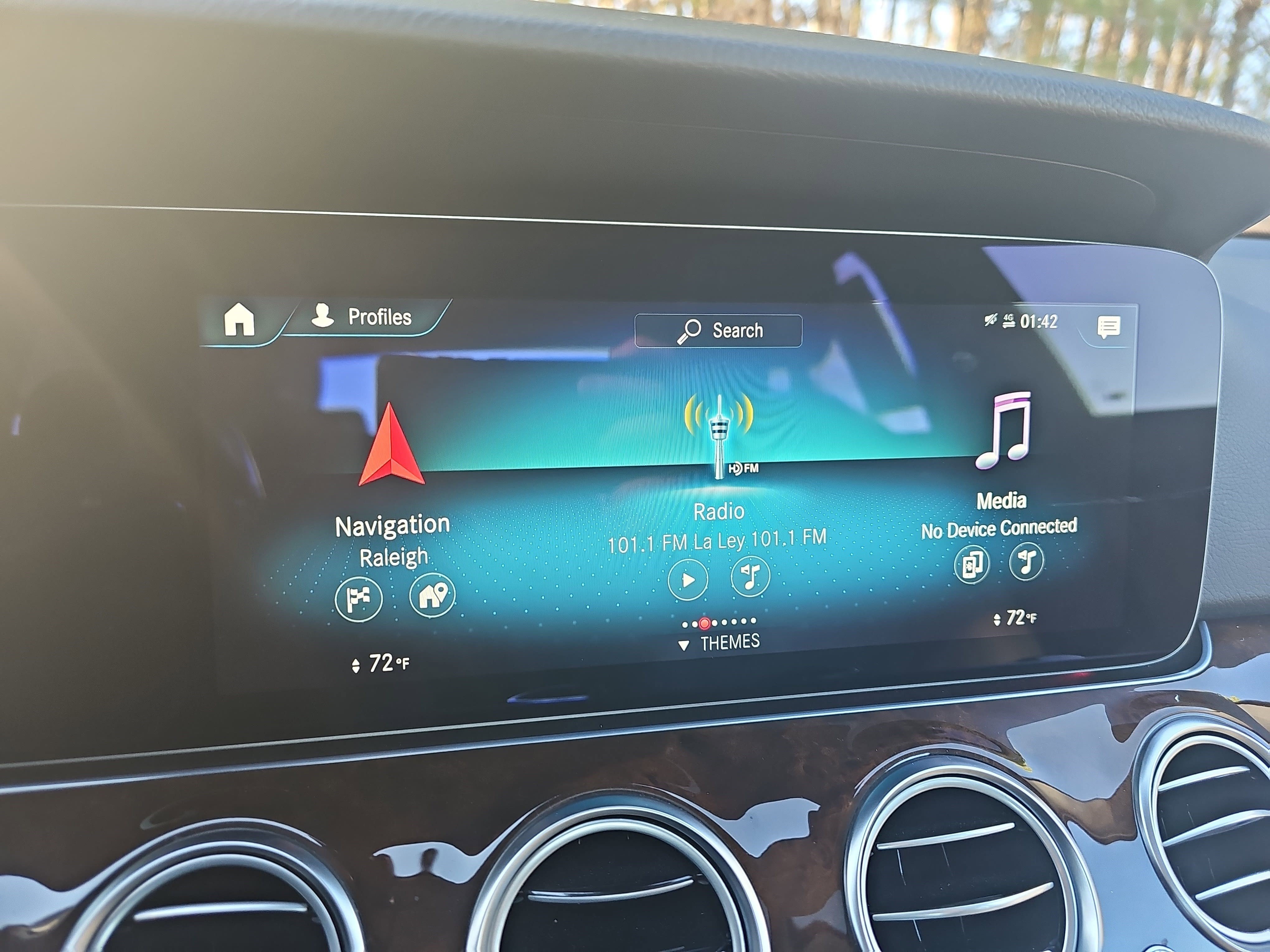 Certified 2022 Mercedes-Benz E 450 4MATIC Sedan image 23