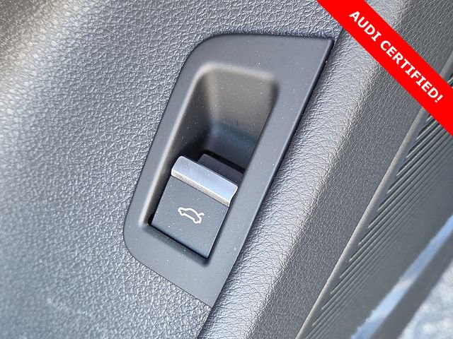 Certified 2025 Audi Q7 2.0T Premium w/ Convenience Plus Package image 25