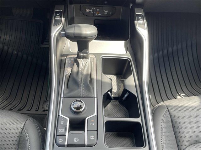 New 2025 Kia Sorento S image 8