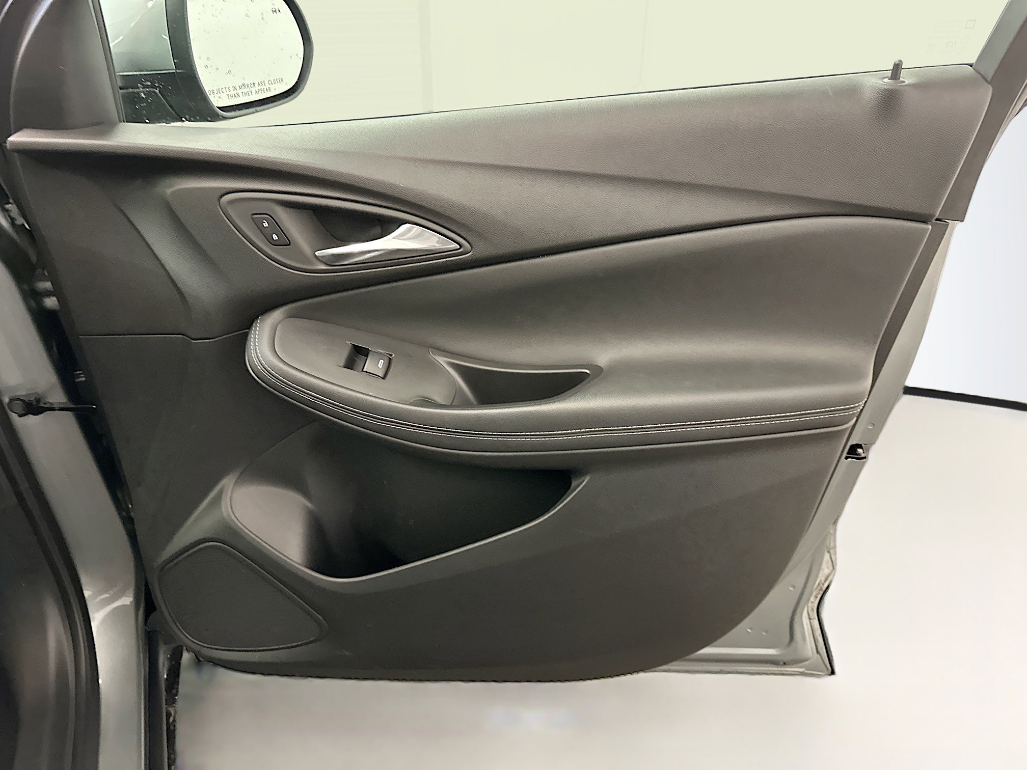 Used 2025 Buick Encore GX Preferred image 32