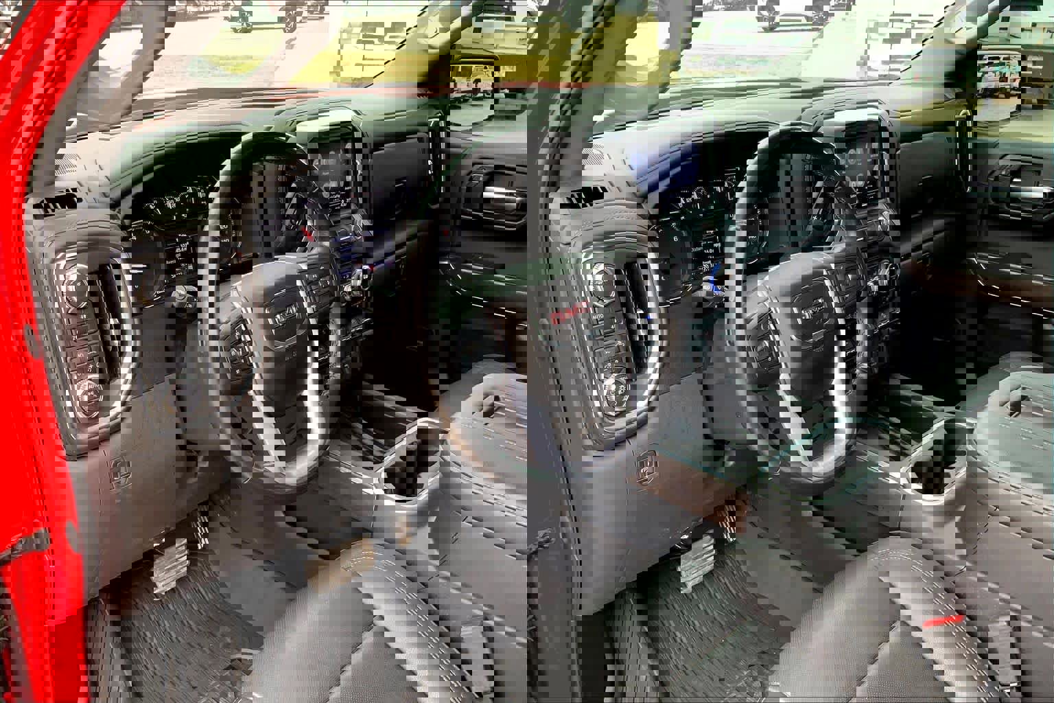 Used 2019 GMC Sierra 1500 SLT image 18