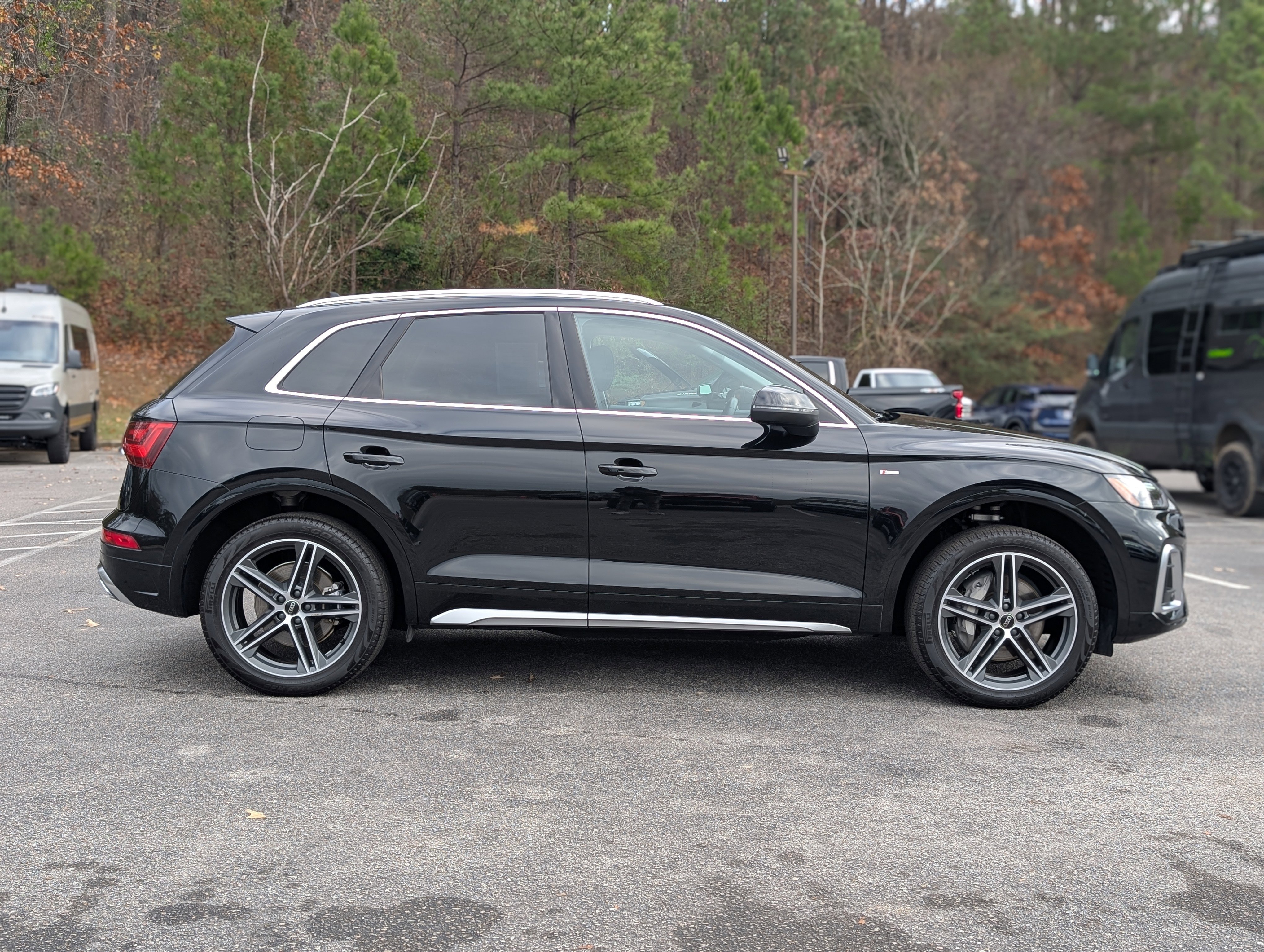 Used 2024 Audi Q5 e Premium Plus image 10