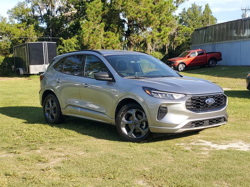 Used 2023 Ford Escape ST-Line image 37
