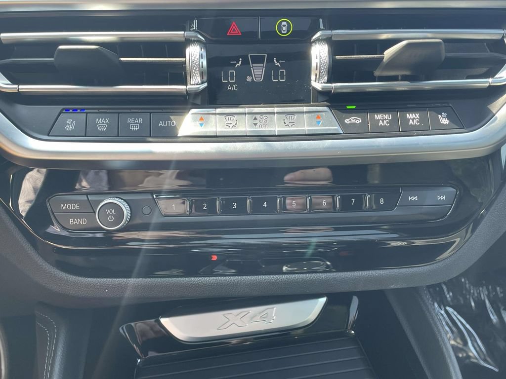 Used 2023 BMW X4 xDrive30i w/ Premium Package AWD/4WD image 23
