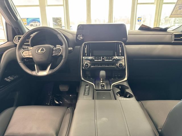 New 2026 Lexus LX 700h Luxury AWD/4WD image 14