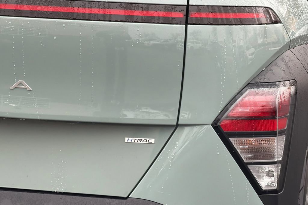 New 2026 Hyundai Kona SE image 7