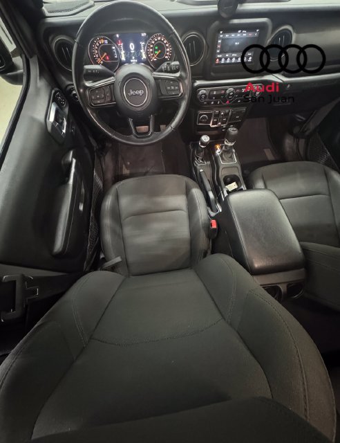 Used 2021 Jeep Wrangler Unlimited Sport AWD/4WD image 32