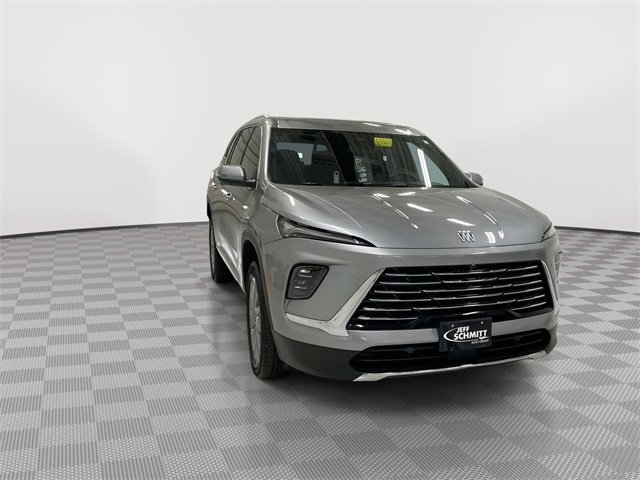 Certified 2025 Buick Enclave Preferred image 2