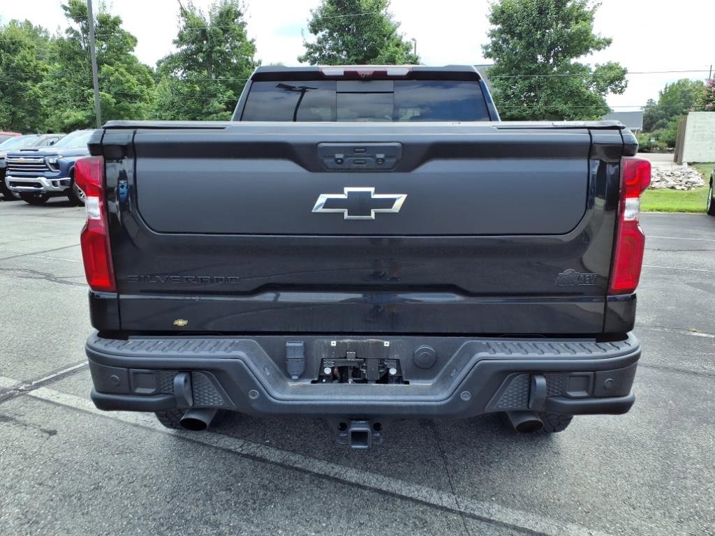 Used 2024 Chevrolet Silverado 1500 ZR2 w/ ZR2 Bison Edition image 4