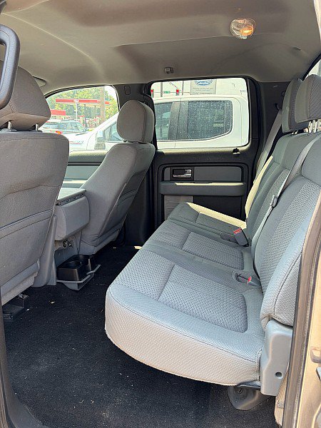 Used 2012 Ford F150 XLT w/ XLT Chrome Pkg AWD/4WD image 13