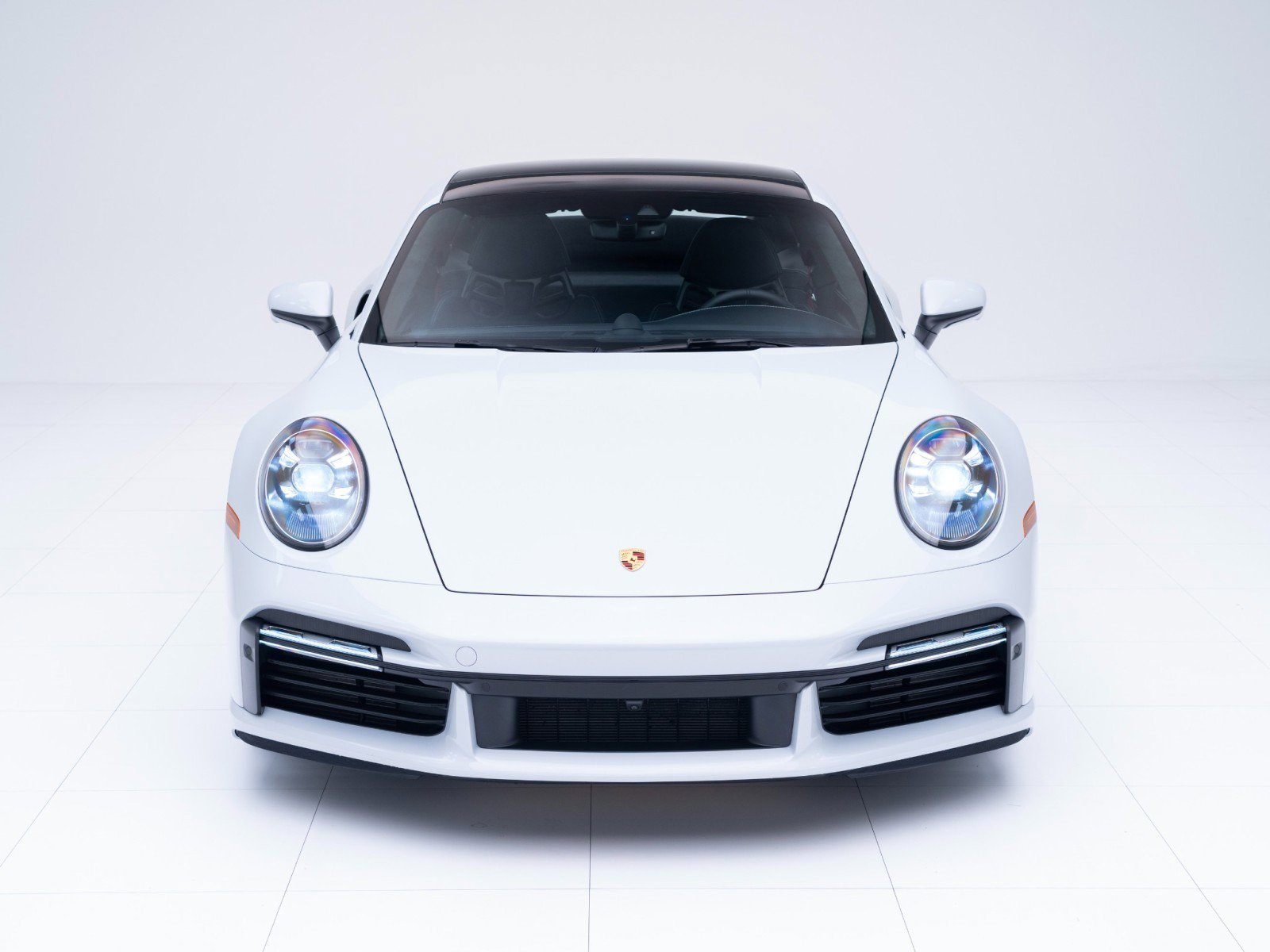 Certified 2025 Porsche 911 Turbo AWD/4WD image 6