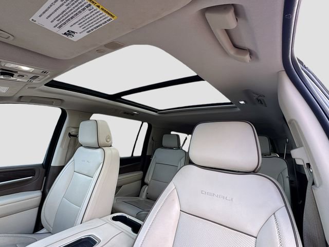 Used 2023 GMC Yukon XL Denali AWD/4WD image 22