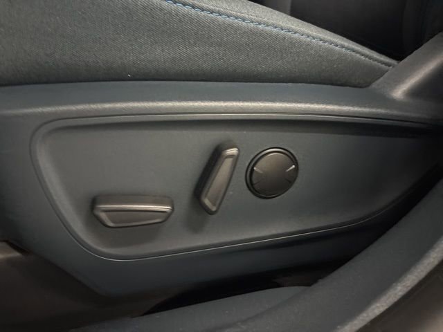 New 2025 Ford Maverick XLT w/ XLT Luxury Package image 28