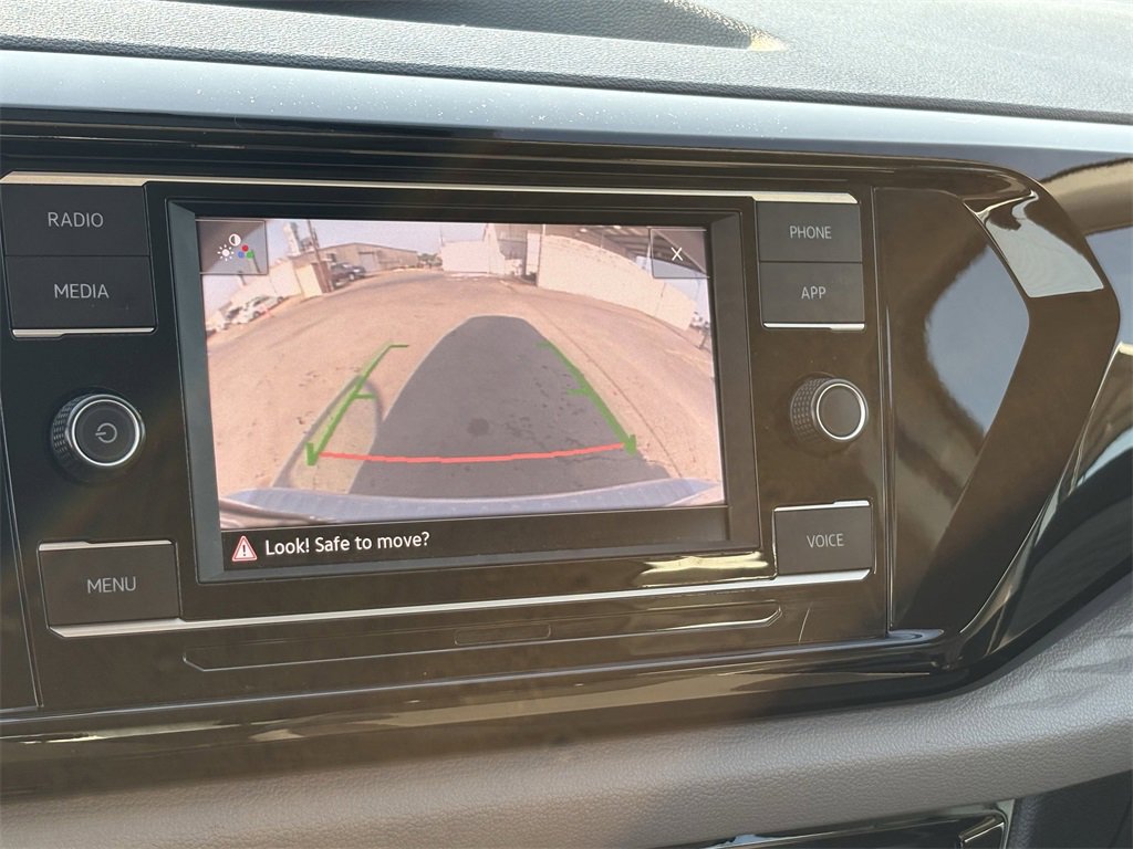 Used 2022 Volkswagen Taos S image 20