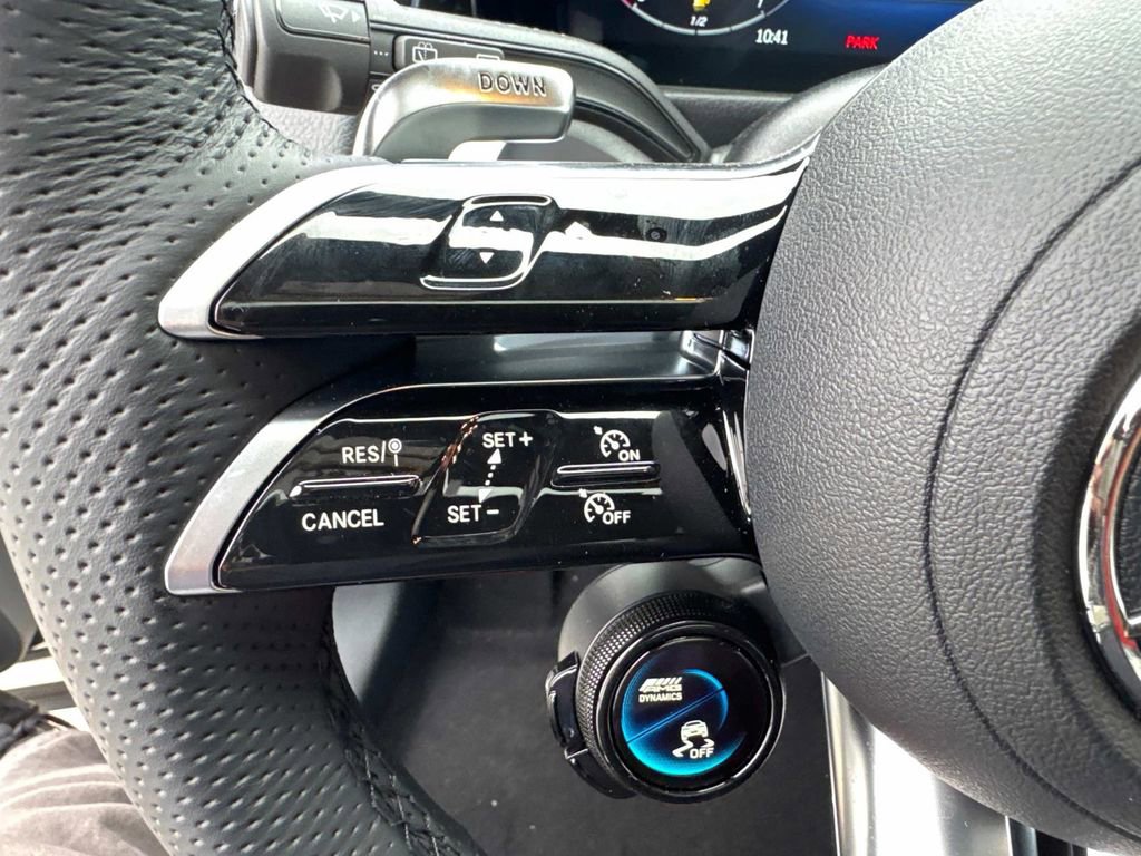 New 2025 Mercedes-Benz GLB 35 AMG GLB 35 AMGﾮ image 32