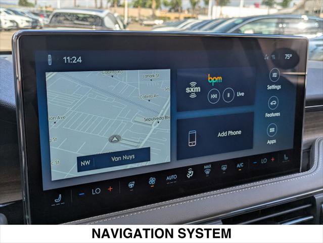 New 2025 Lincoln Corsair Reserve image 8