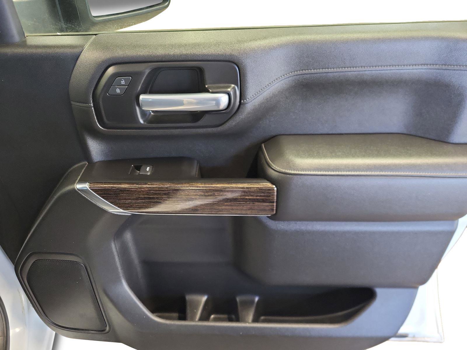 Used 2021 GMC Sierra 2500 SLE w/ SLE Value Package; image 24