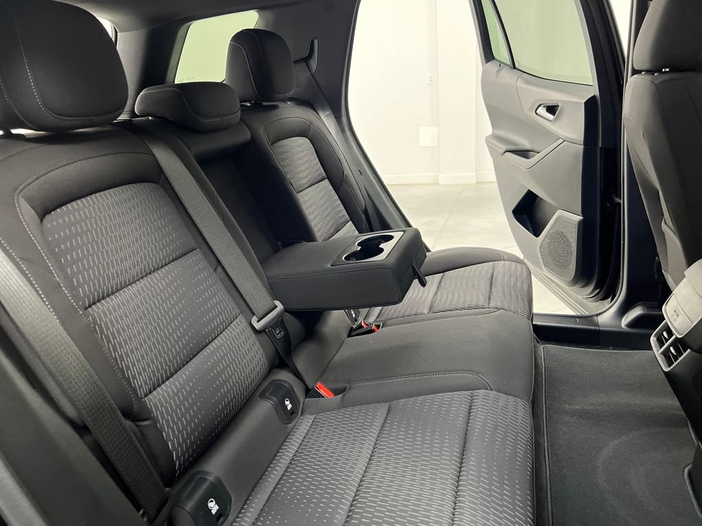 Used 2025 Chevrolet Equinox LT image 17